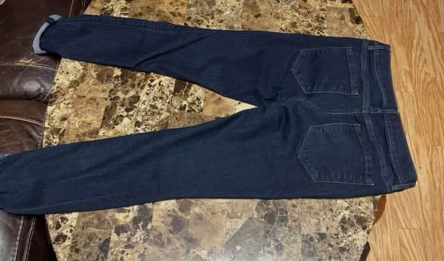 Old Navy Dark Wash Roll-Cuff Jeans - photo 2