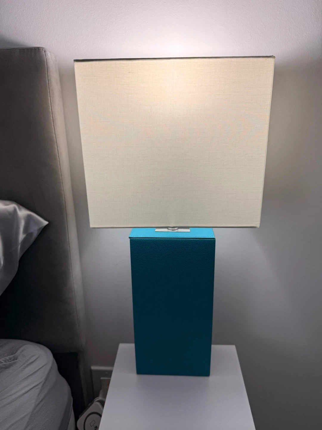 Teal Faux Leather Table Lamp - photo 5