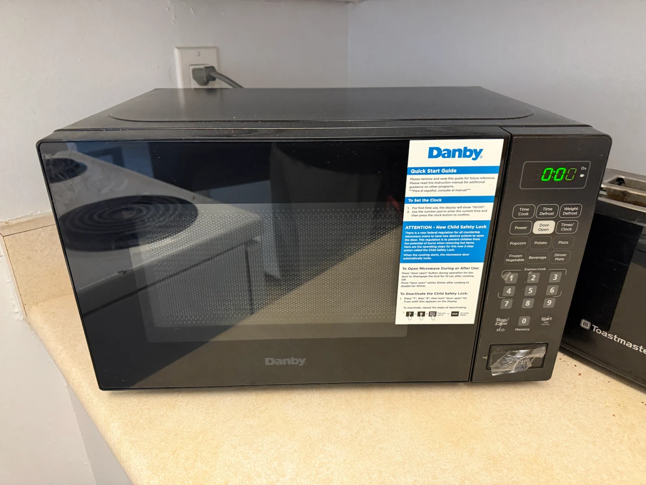 Danby 0.7 cu. ft. Microwave Oven