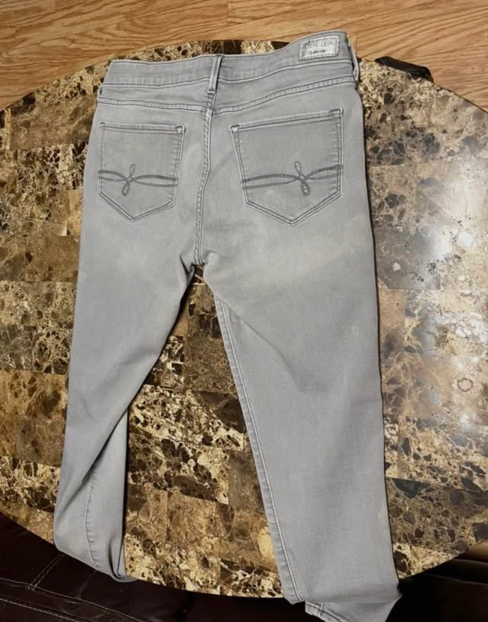 Denizen from Levi's Low-Rise Jegging - Gray Size 31 - photo 2