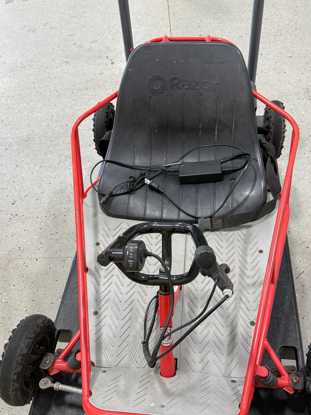 Razor Electric Dine buggy Go-Kart - photo 2