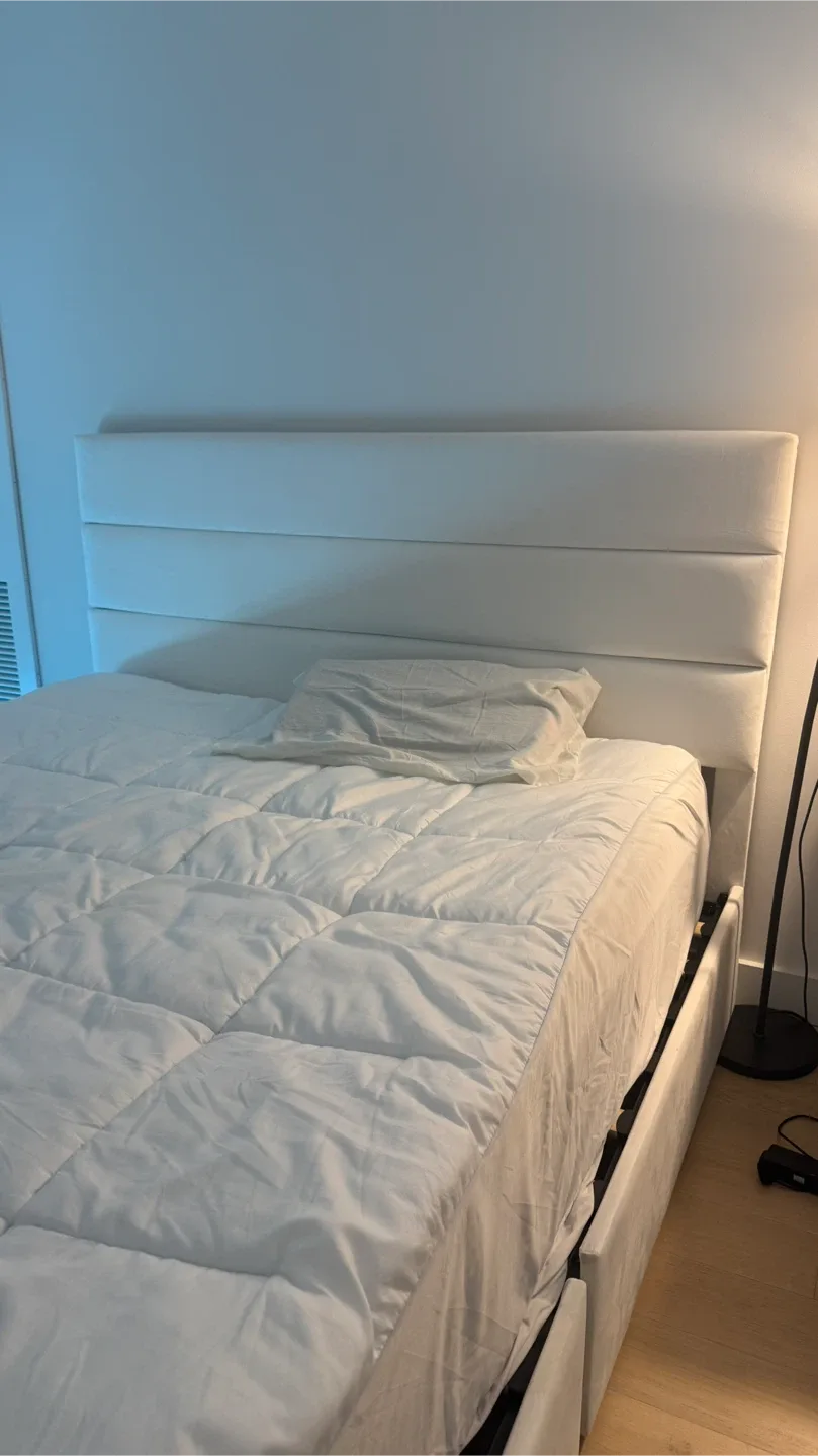 Novilla Queen Size Mattress and Bed Frame - photo 4