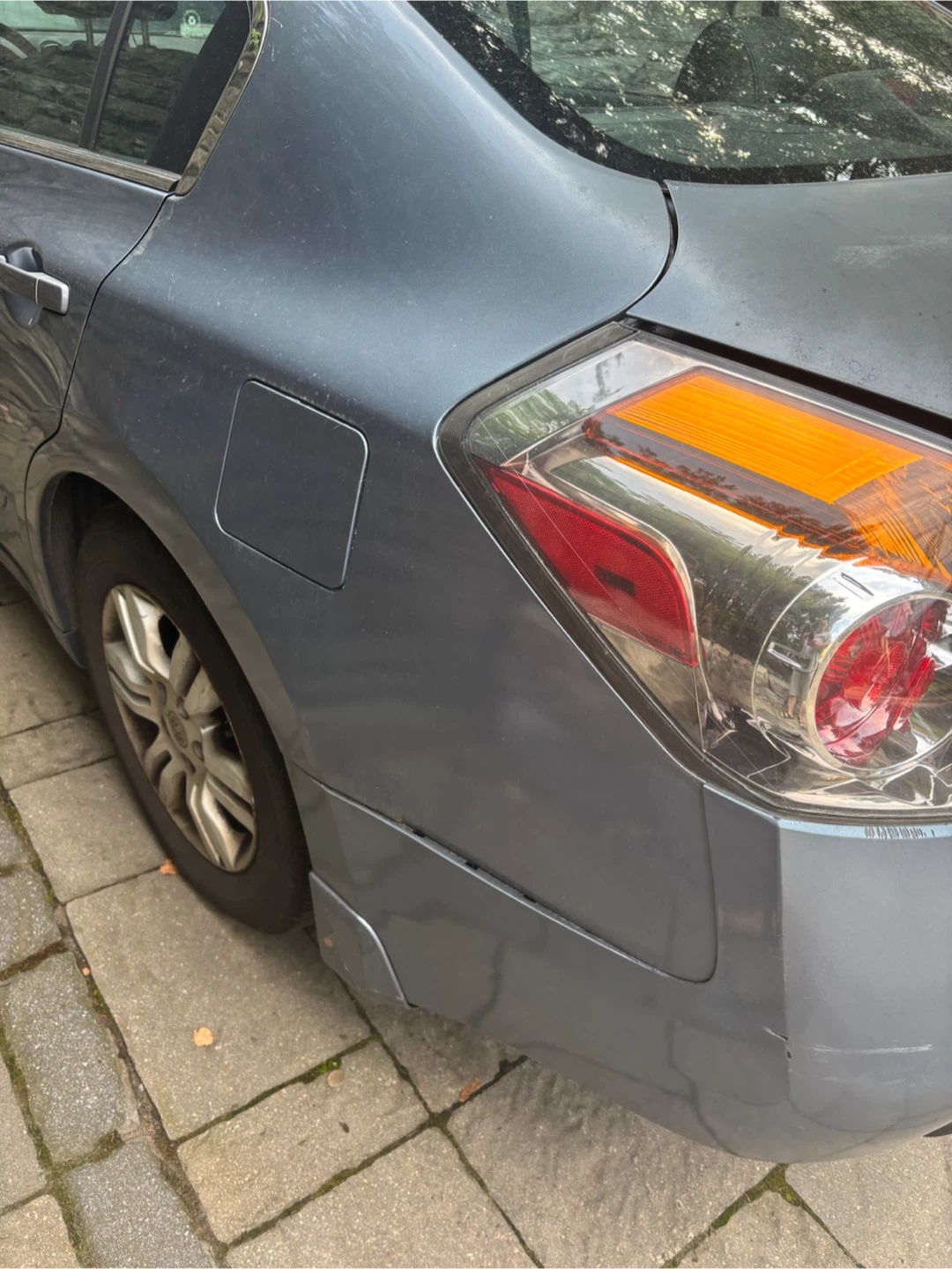 Nissan Altima Sedan - photo 4
