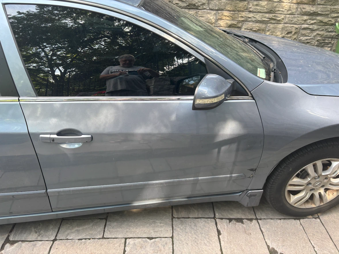 Nissan Altima Sedan - photo 5