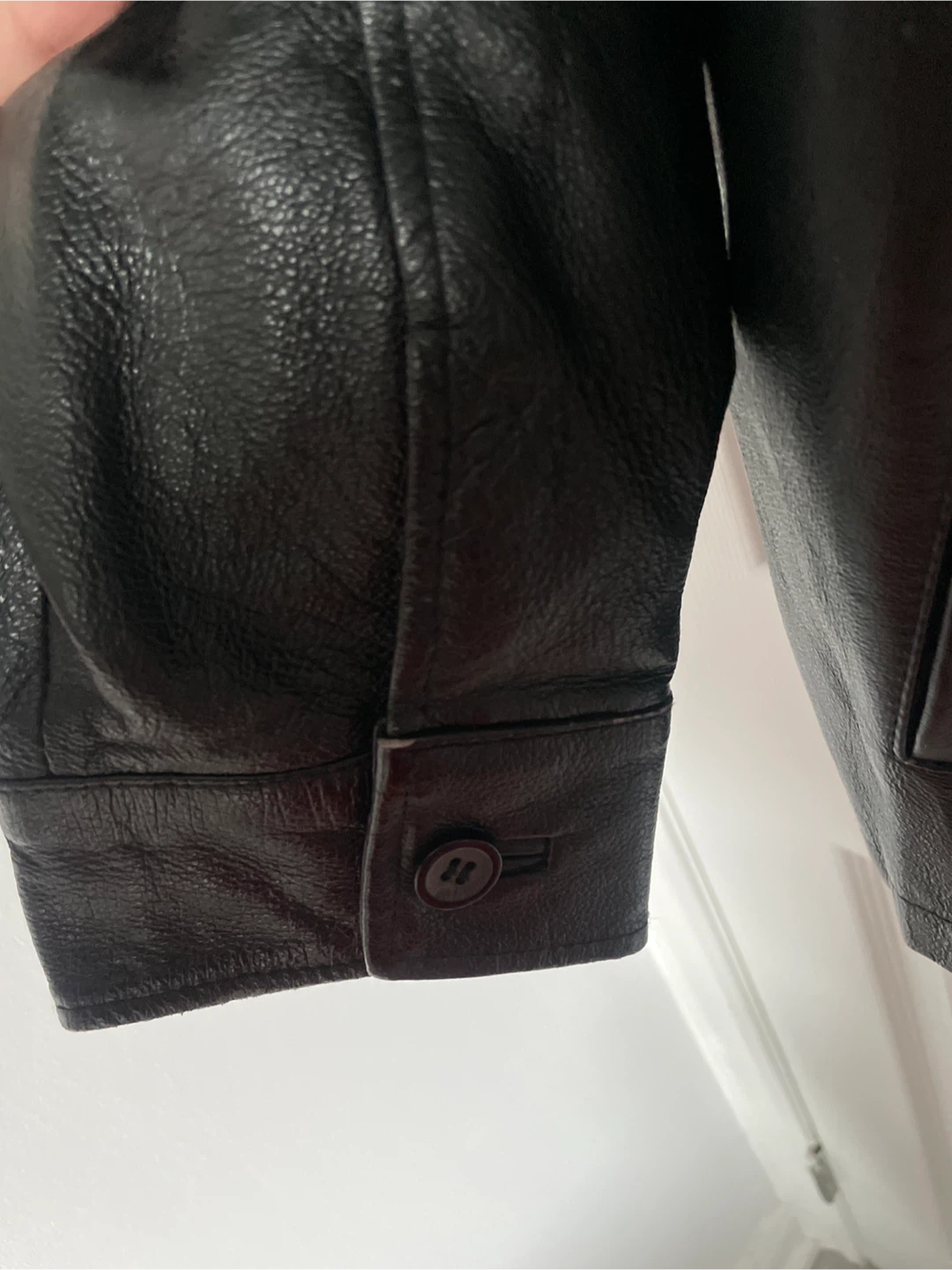 Covington Men's Black Genuine Leather Jacket - photo 5