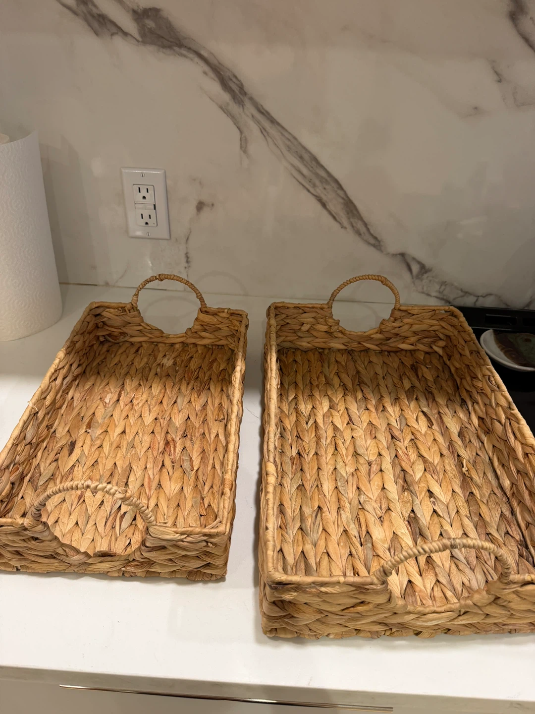 Set of 2 Woven Trays with Handles - photo 3