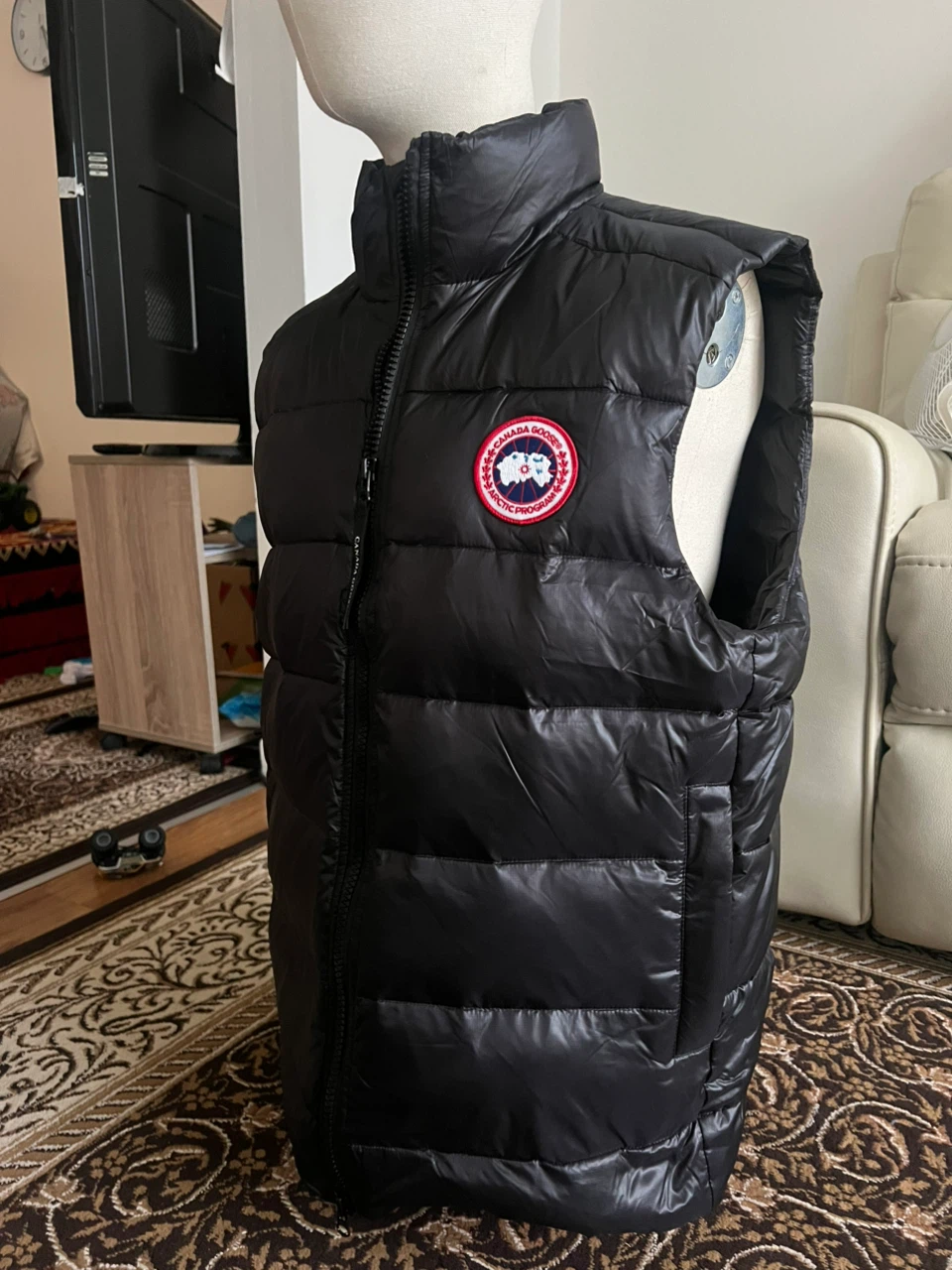 Canada Goose Black Puffer Vest - photo 2