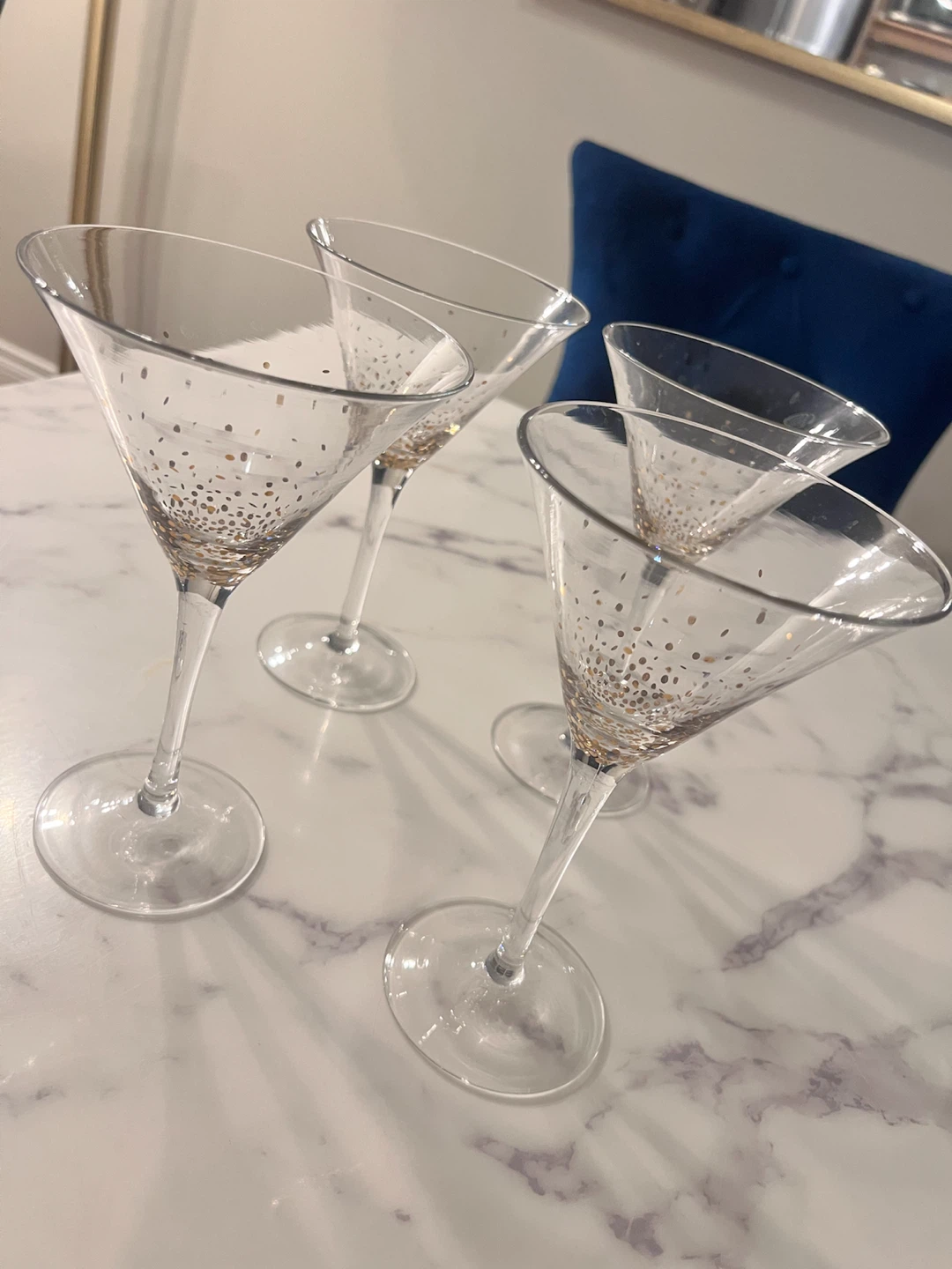 Set of 4 Martini Glasses with Gold Confetti