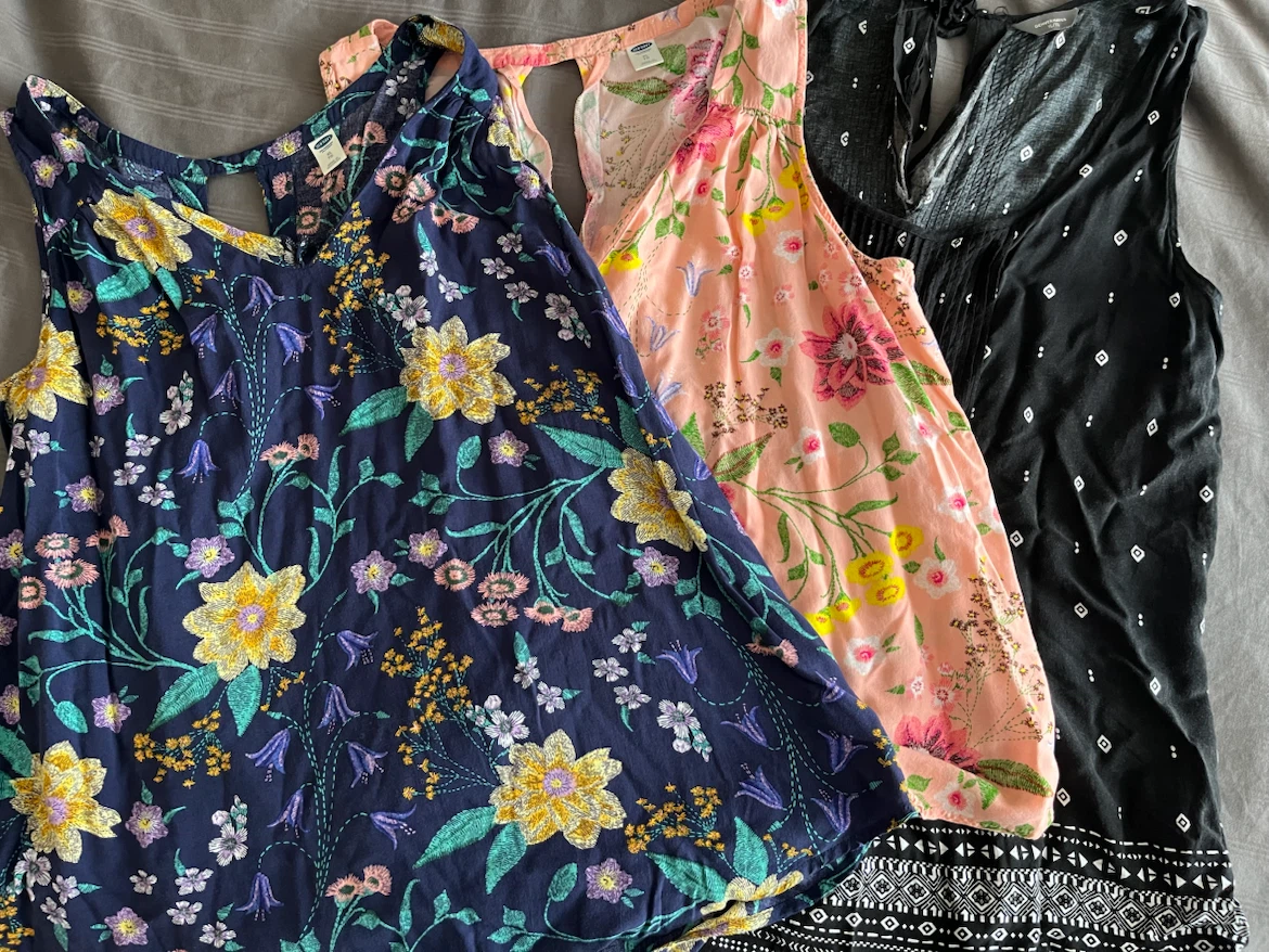 3 Patterned Tank Tops - XL
