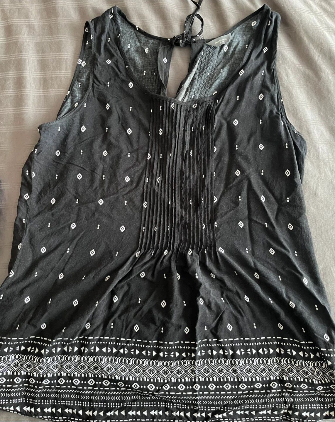 3 Patterned Tank Tops - XL - photo 2