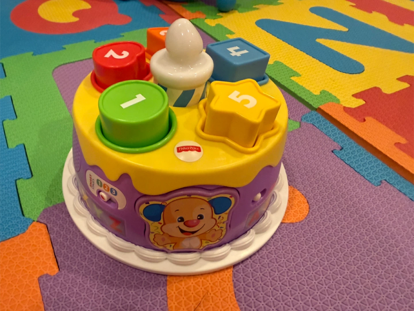 Fisher-Price Laugh & Learn Smart Stages Birthday Cake