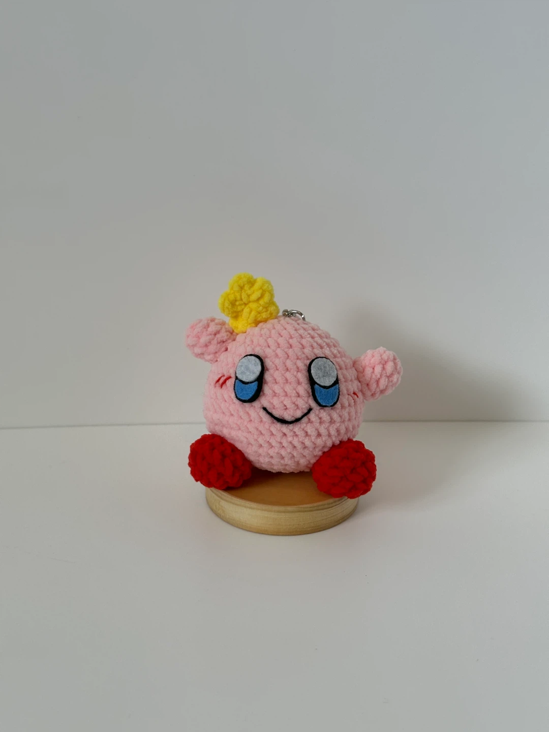 Crocheted Kirby Keychain - photo 2