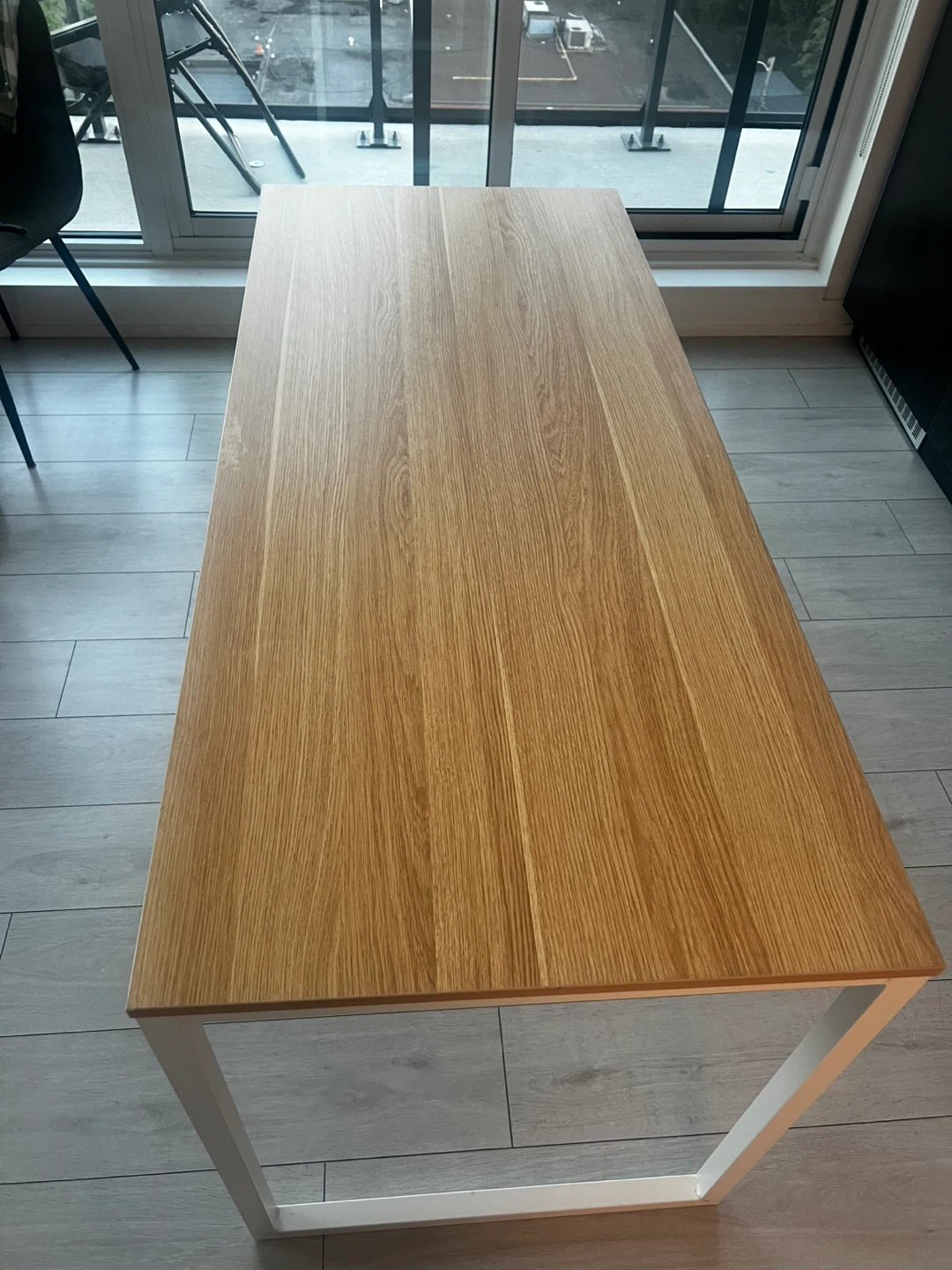 Desk Table with White Metal Legs - photo 3