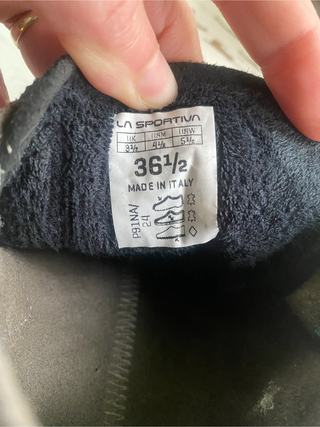 Climbing Shoes - photo 3