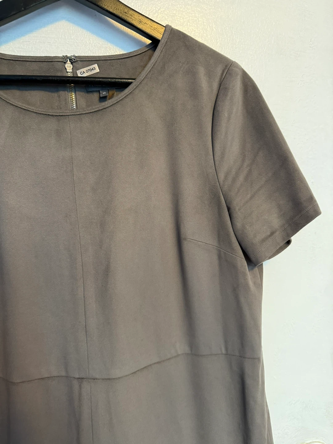 Vince Camuto Faux Suede Dress - photo 4
