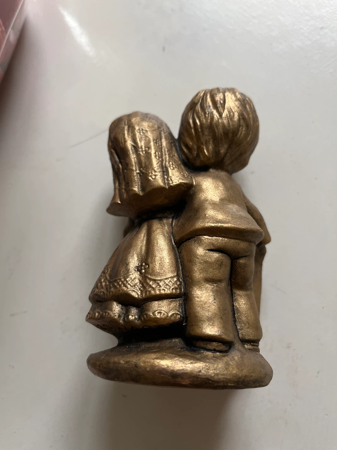 Brass-tone figurine of children - photo 3