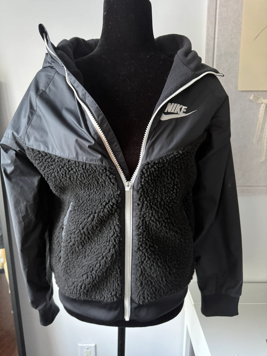 Nike Sherpa Lined Hooded Jacket