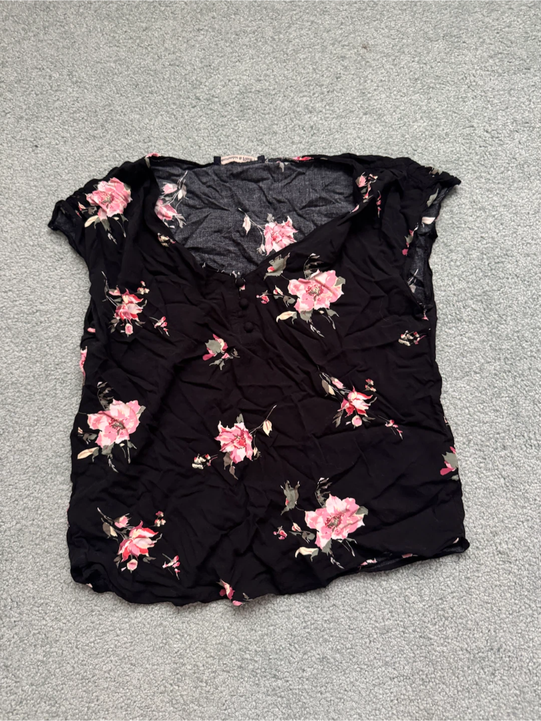 Abercrombie & Fitch Black Floral Blouse - Size S