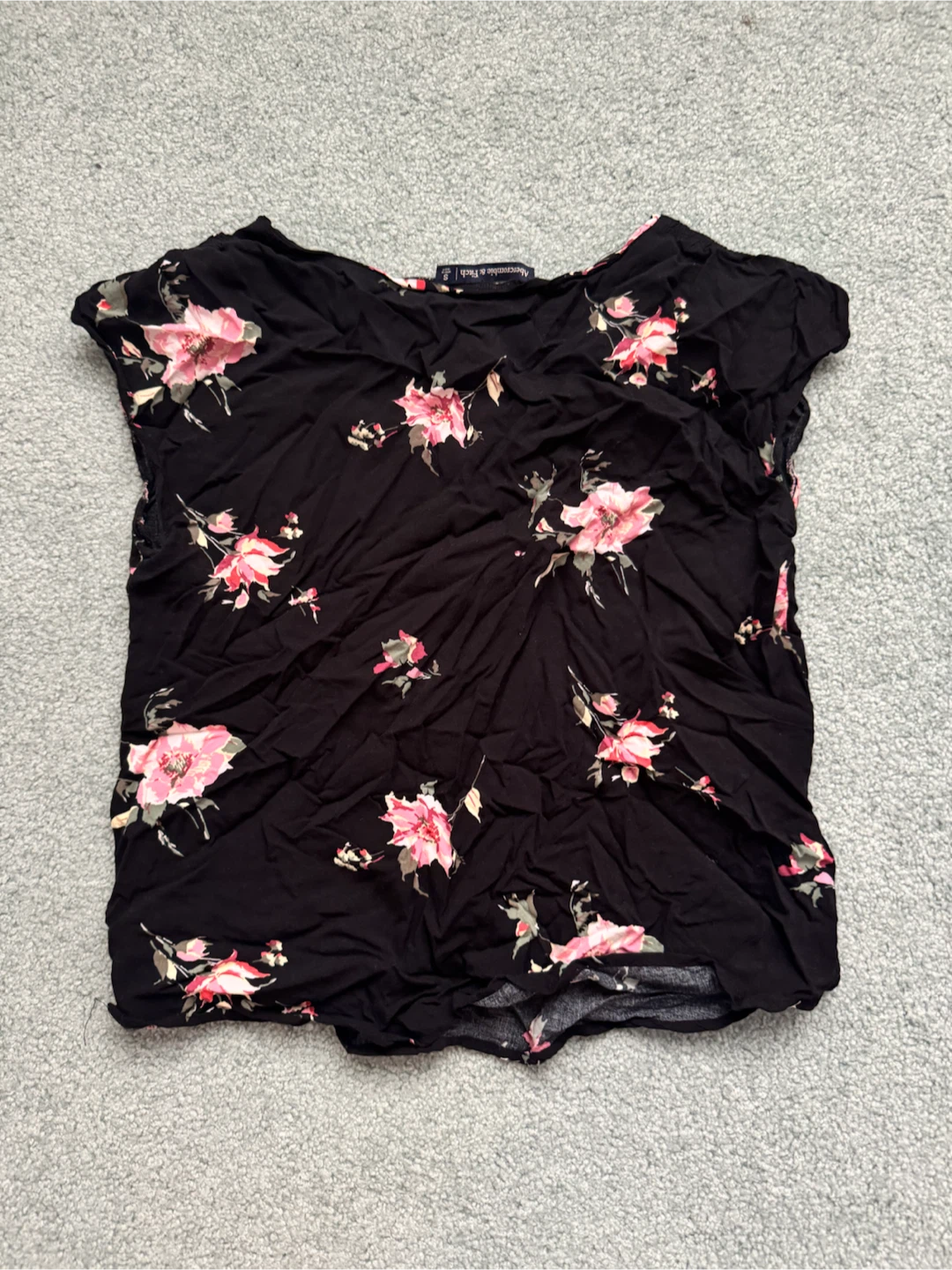 Abercrombie & Fitch Black Floral Blouse - Size S - photo 2