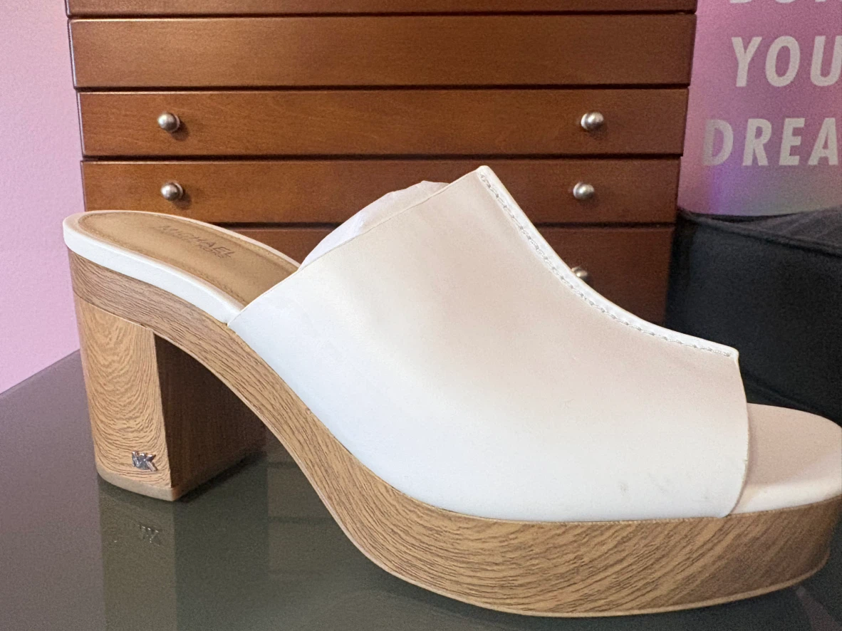 Michael Kors White Platforms - photo 5