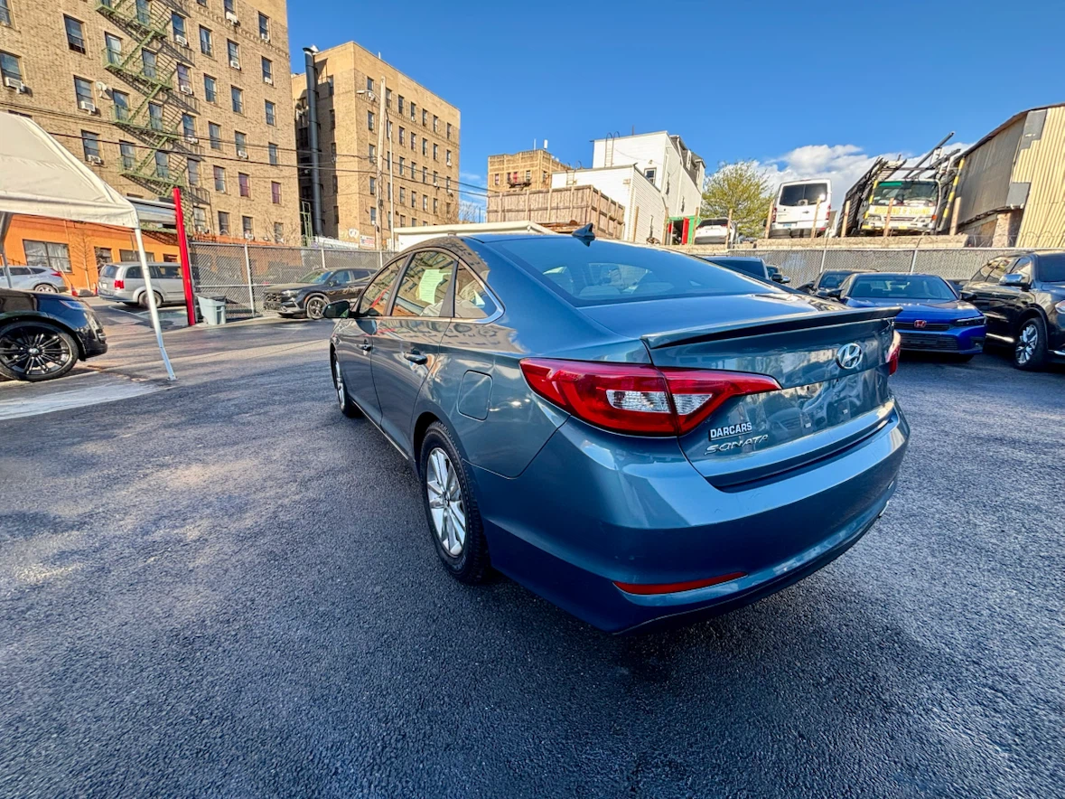Blue Hyundai Sonata Sedan 2015 - photo 5