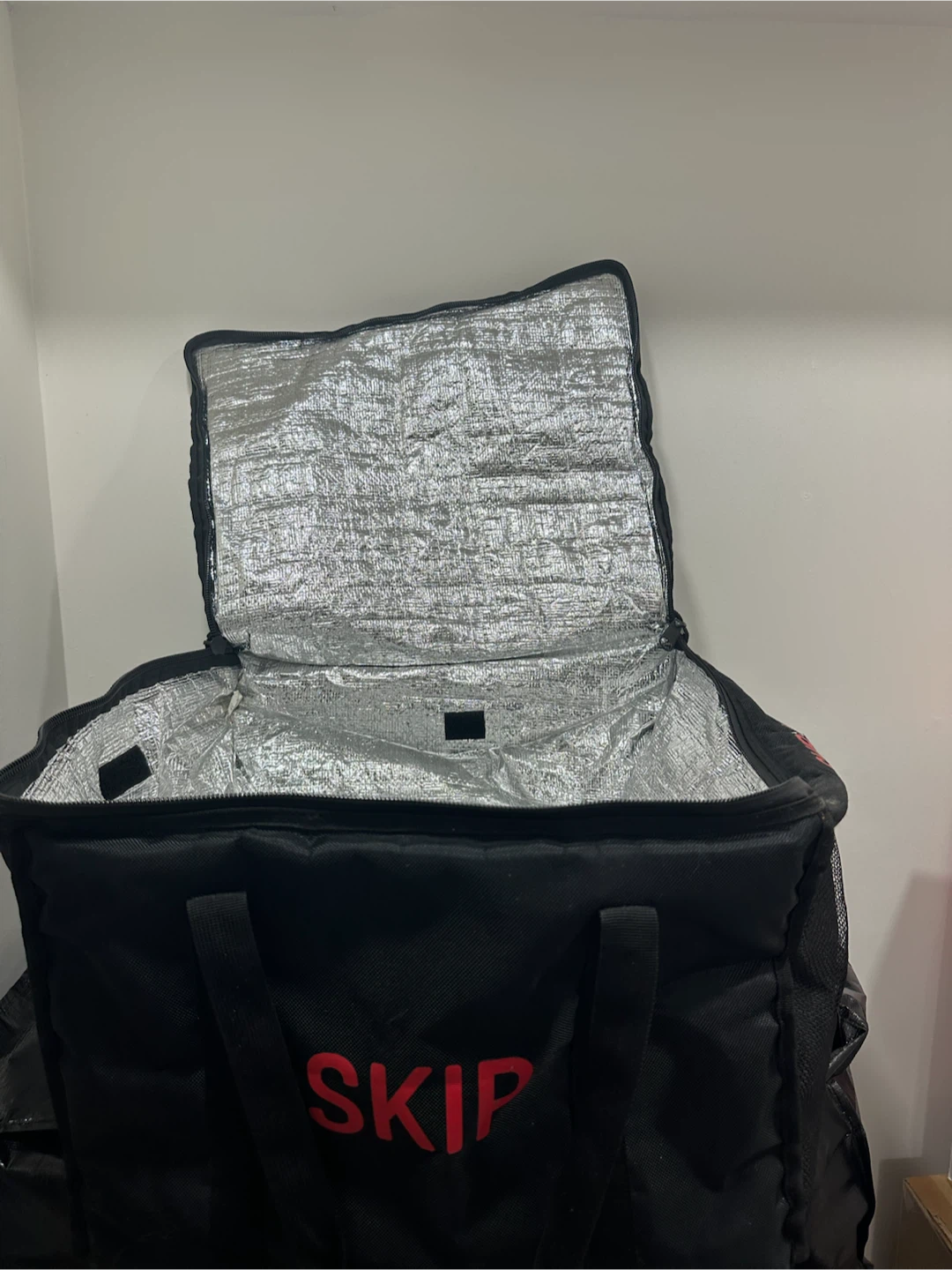 SkipTheDishes Insulated Delivery Bag
