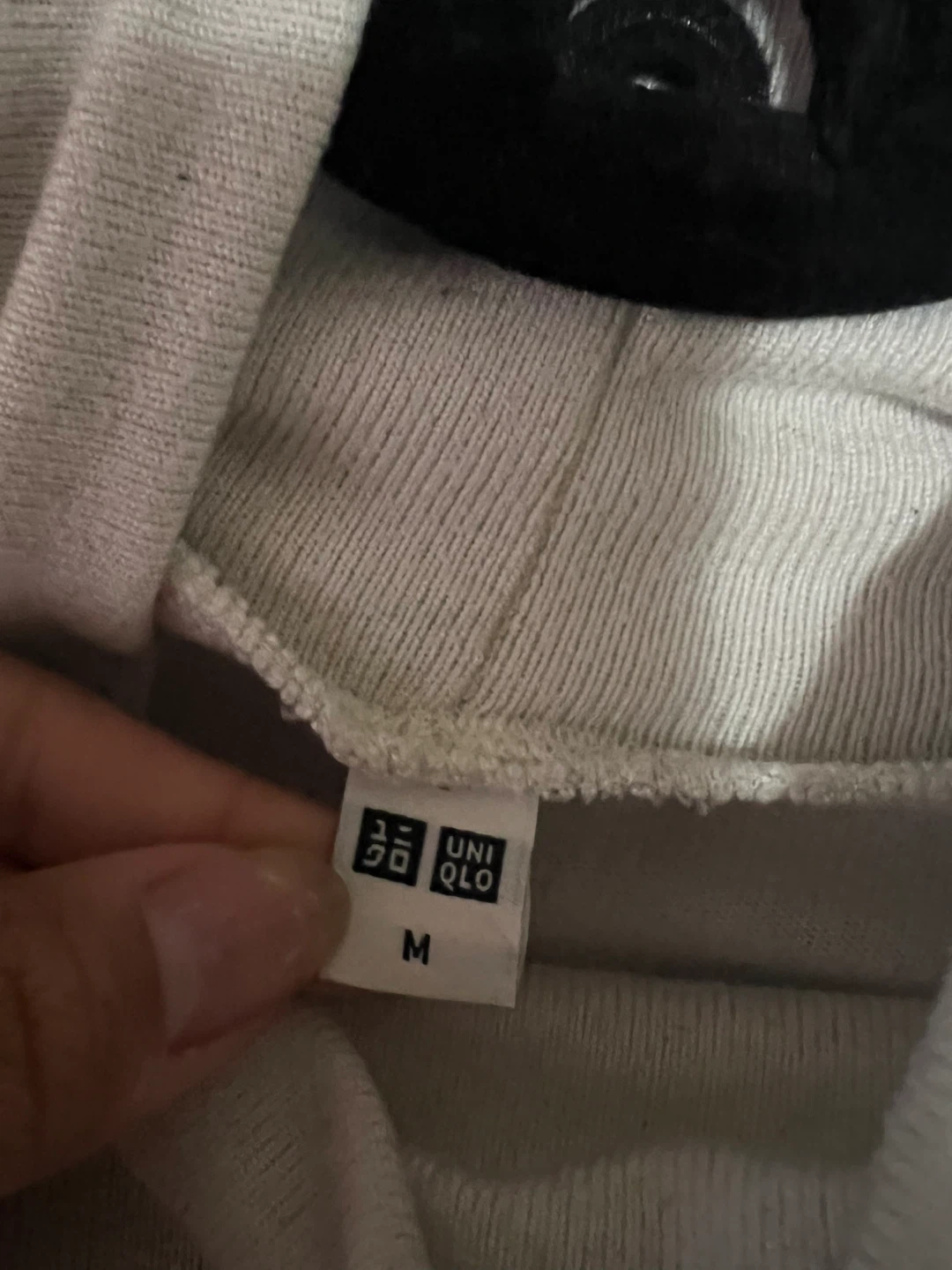Uniqlo White Turtleneck Long Sleeve - photo 2