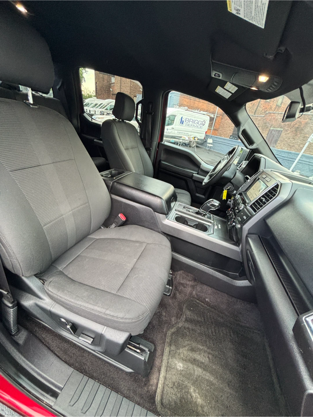 Red Ford F-150 Sport 4x4 Truck 2016 - photo 5