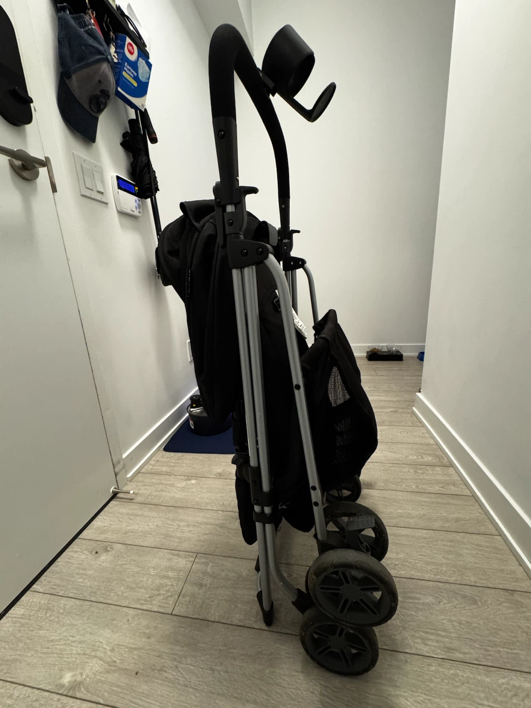 Evenflo Reversi Lightweight Reversible Stroller - photo 2