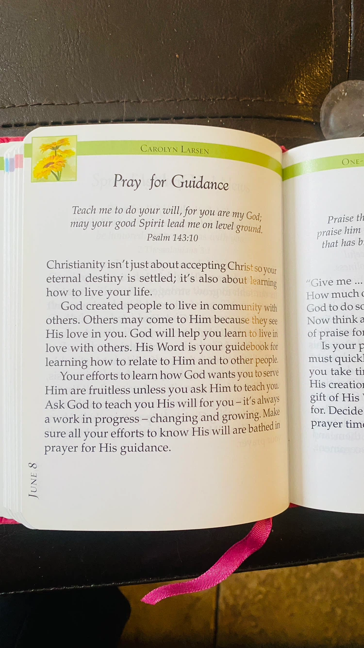 One minute devotion book - photo 3