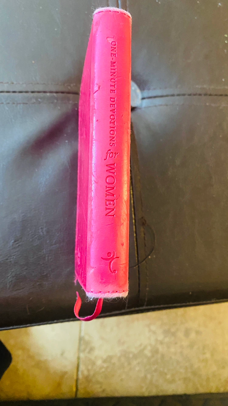 One minute devotion book - photo 4