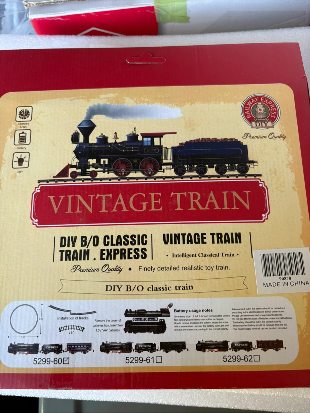 VINTAGE CLASSIC EXPRESS TRAIN SET (13 PIECES) — NEW IN BOX - photo 2