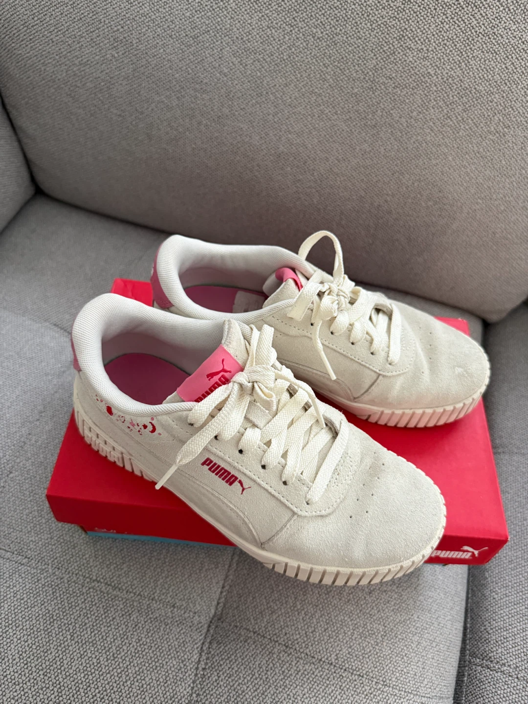 Puma Women's Sneakers in good condition - photo 2
