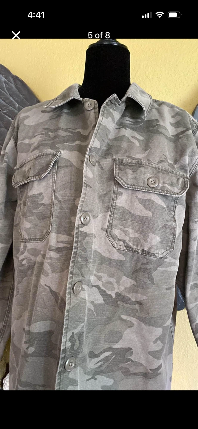 Hot Topic New Camo Button Down Jacket - photo 5