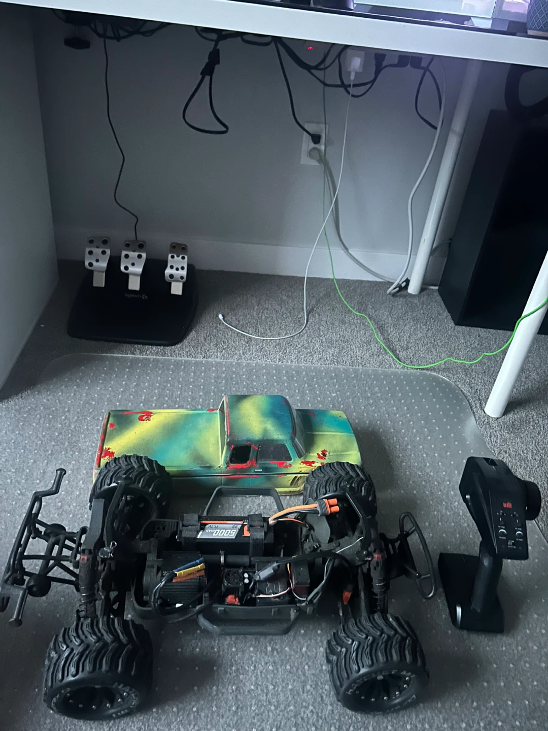 Arrma 1/8 Scale RC Monster Truck - photo 2