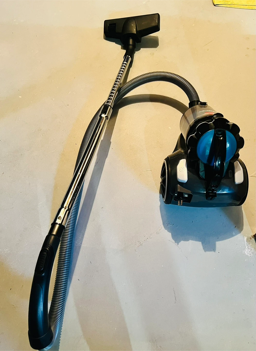 Bissell Cleanview Compact Canister Vacuum Cleaner