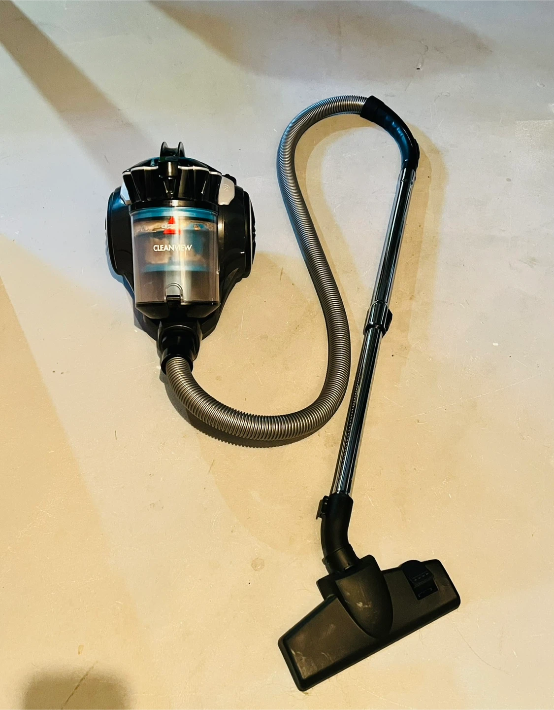 Bissell Cleanview Compact Canister Vacuum Cleaner - photo 2