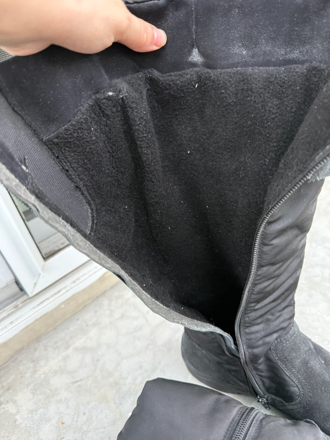 Black Knee-High Boots size 8/5 - photo 5