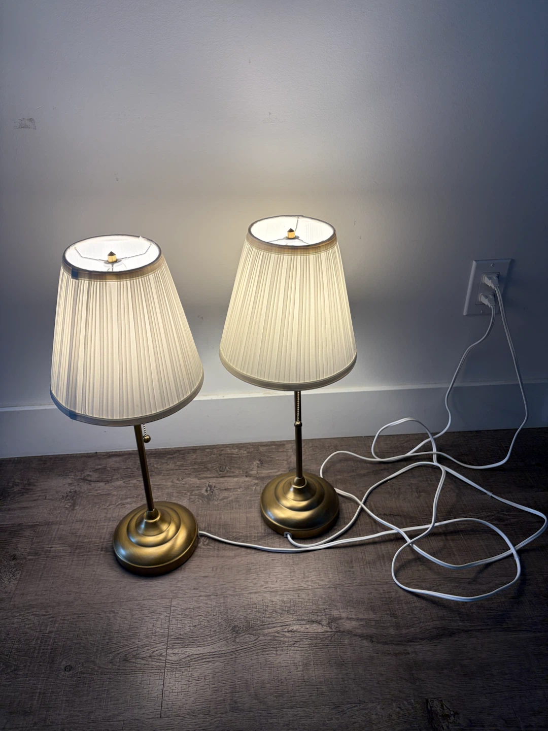 pair of table lamp for $30 - photo 2