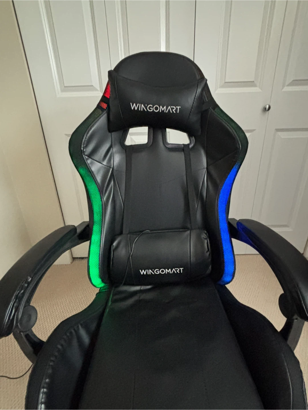 WINGOMART Gaming Chair with RGB Lighting - photo 3