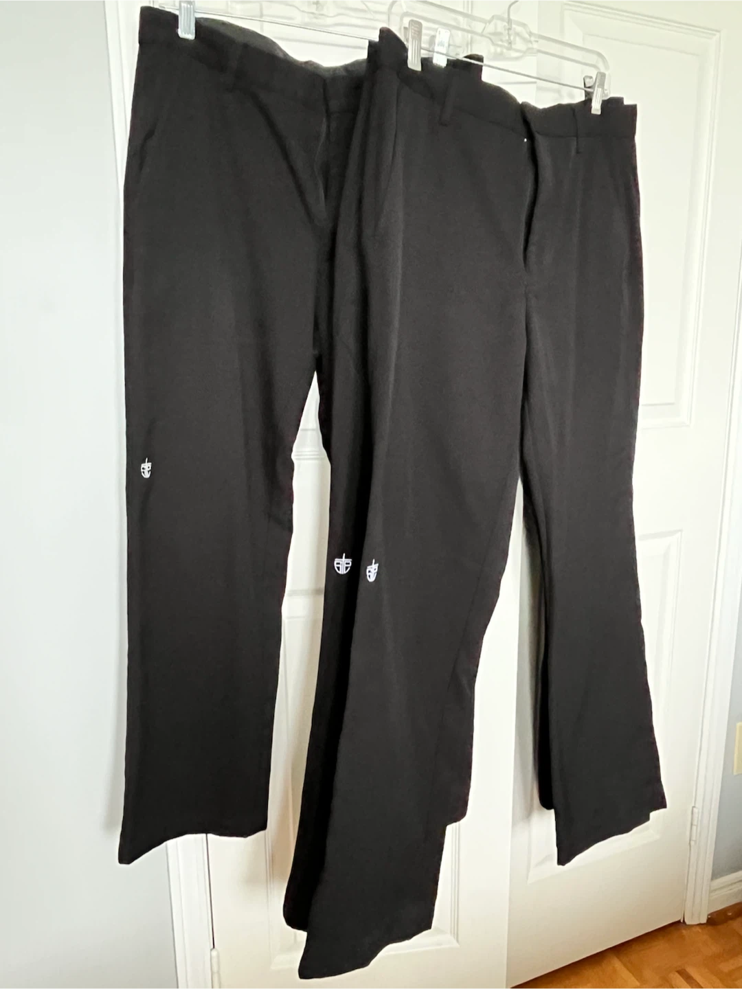 St. Elizabeth CHS uniform - photo 4