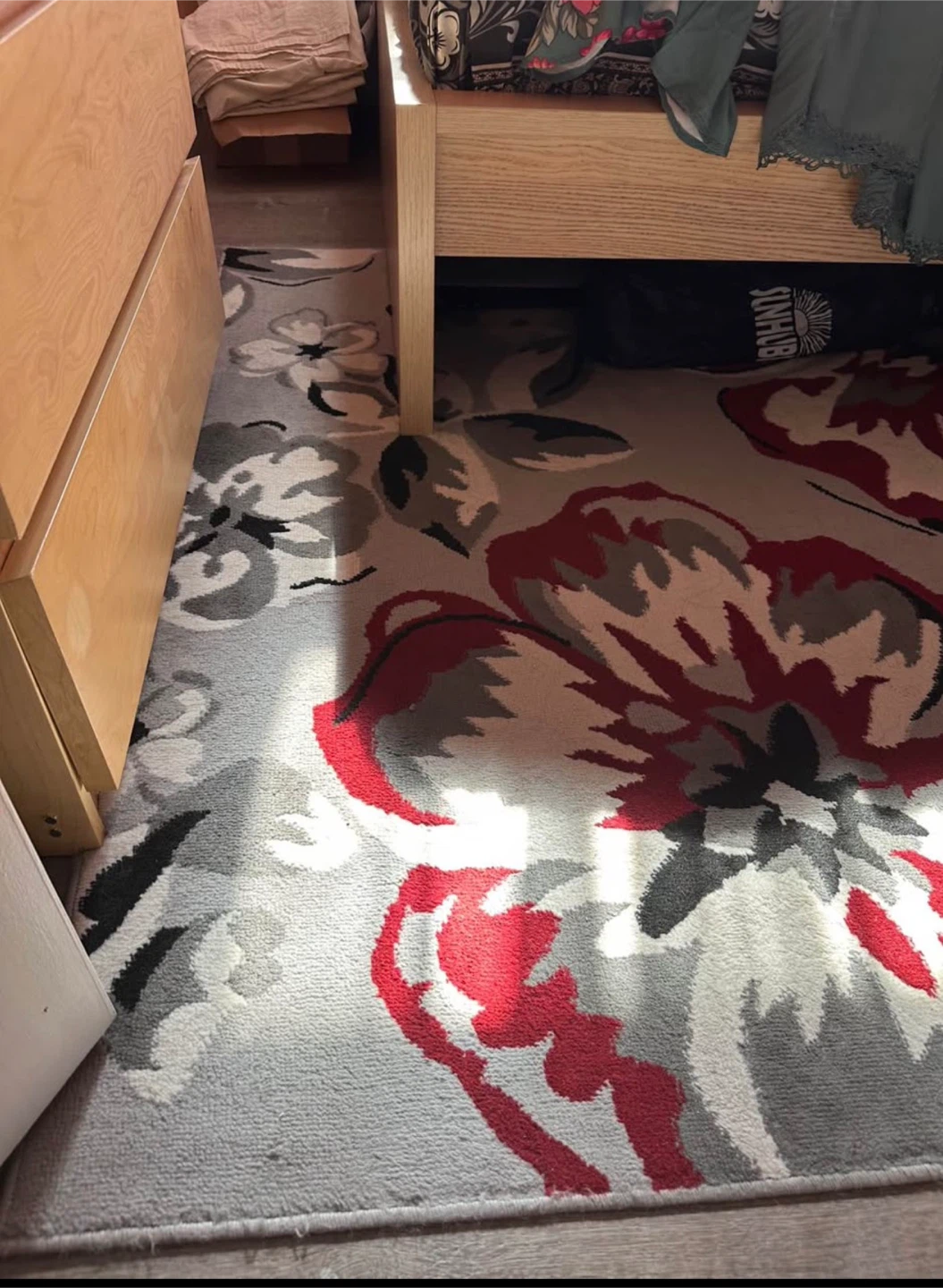 Floral Area Rug - photo 2