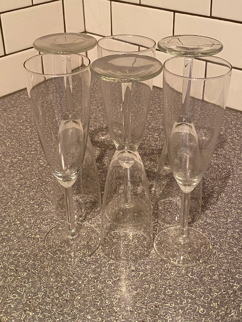 Set of 6 Clear Champagne Flutes