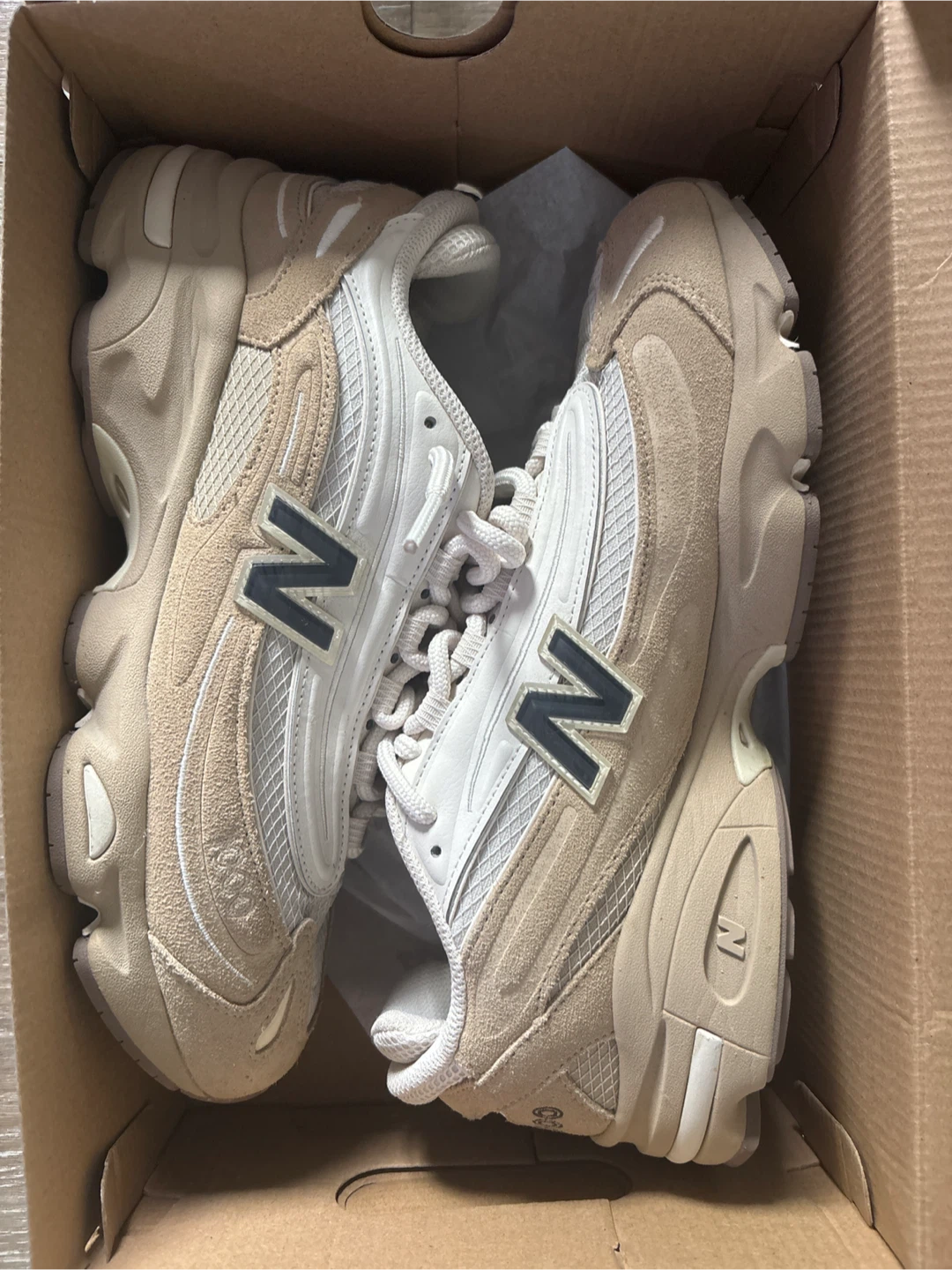 New Balance 1000 Shoes