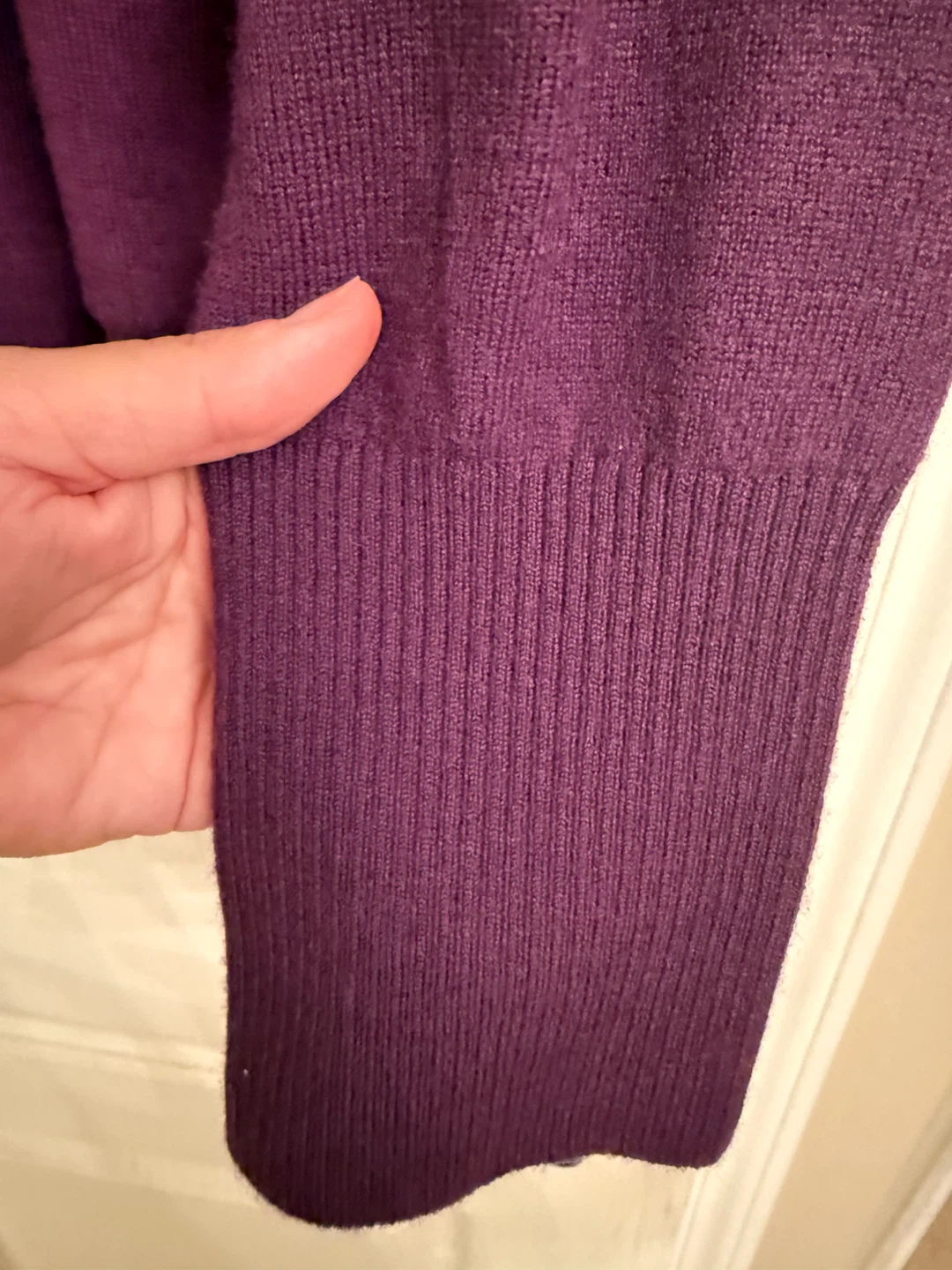 Tahari 100% Extra Fine Merino Wool Cardigan - Size L - photo 3