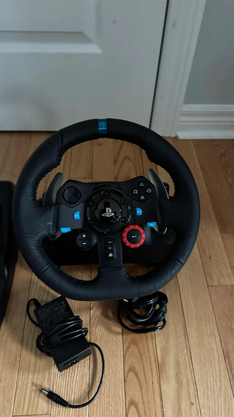 Logitech G29 Driving Force Racing Wheel and Pedals for PS4/PS5 - photo 4