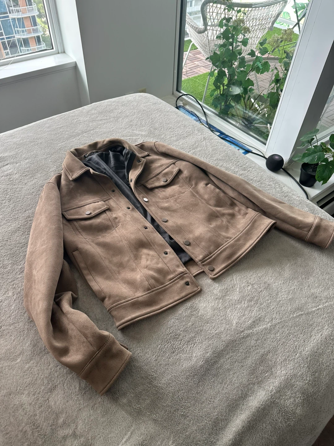 Zara Faux Suede Jacket – Dark Beige – Men’s M