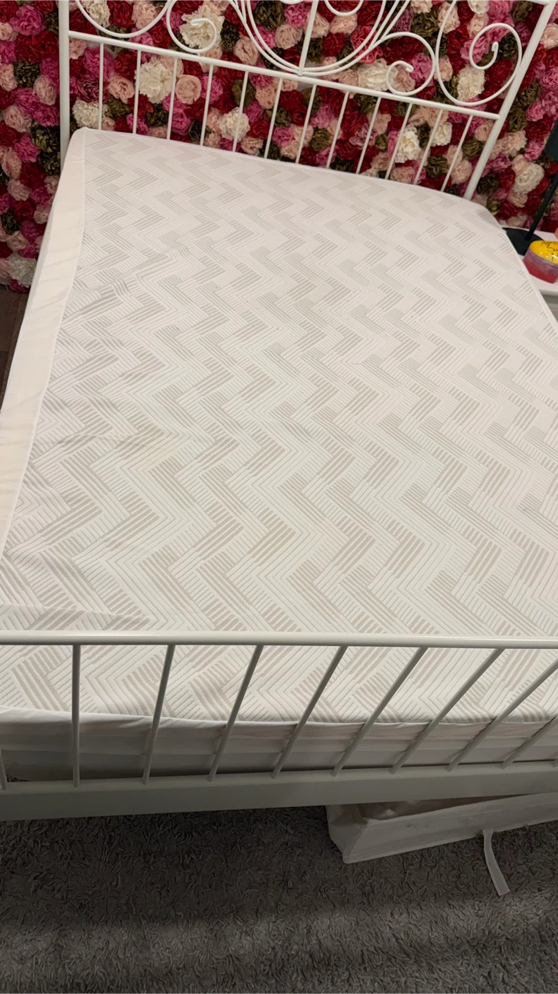 Double/Full Sized Mattress with Topper
