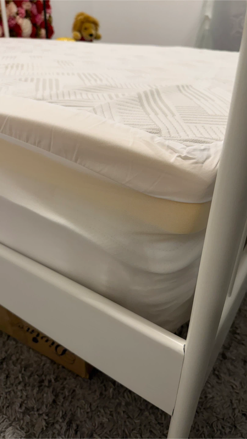 Double/Full Sized Mattress with Topper - photo 2