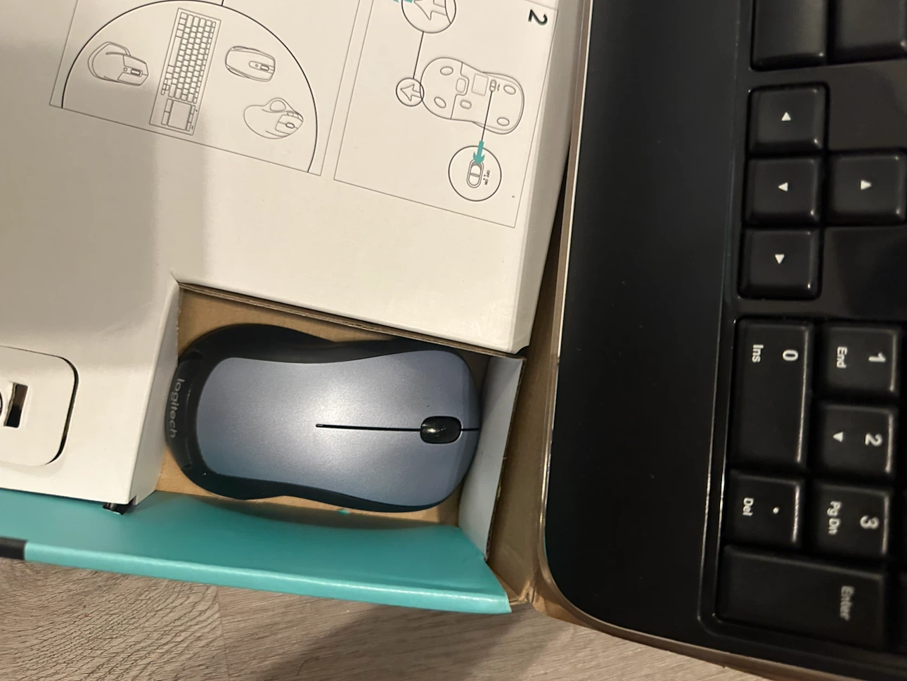 Logitech MK520 Wireless Keyboard & Mouse Combo – New - photo 4